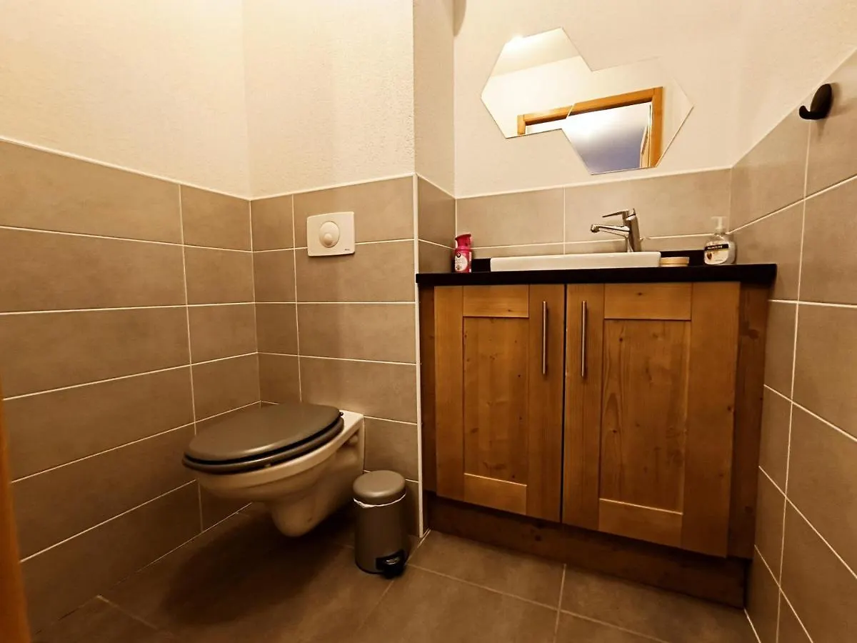 Apartment Appartement Cosy Avec Terrasse Et Parking Prive, Centre Village A 2 Pas Et Arret Ski-Bus Proche - Fr-1-624-114 Samoens